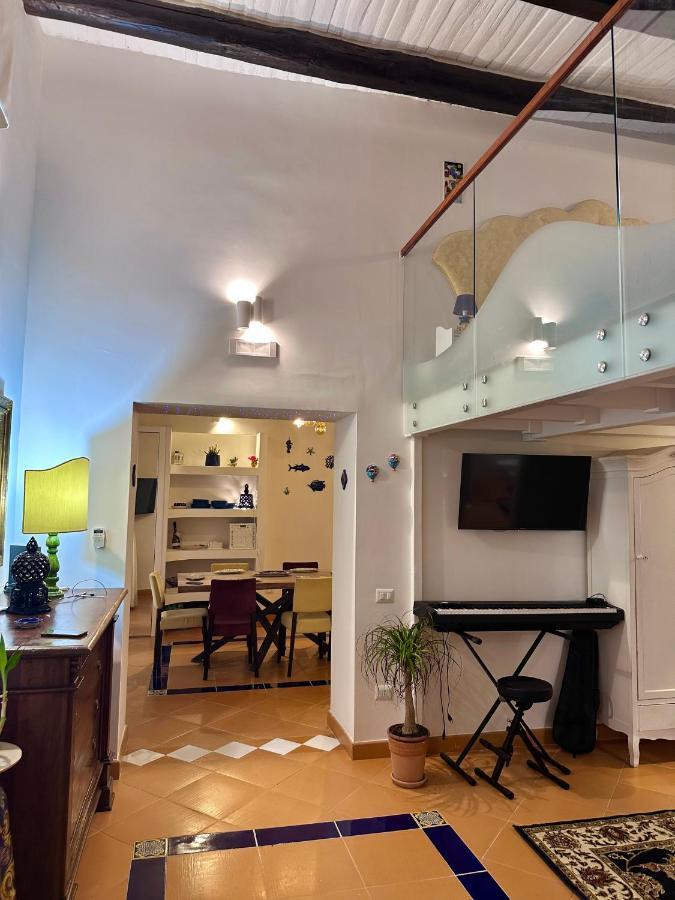 Appartement Carlos Noble House Plebiscito *